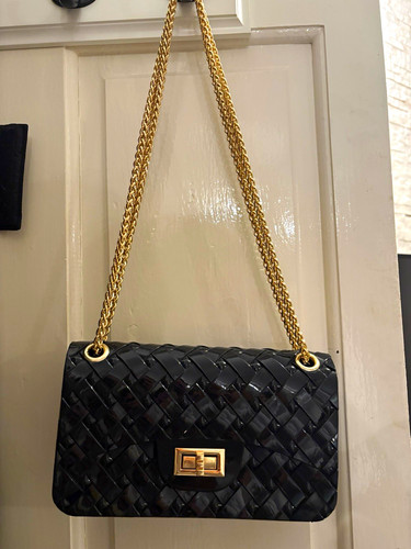 Black woven faux leather - woven,