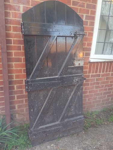 Antique side gate pedestrian - side,