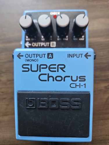 Boss super chorus pedal - ch-1,