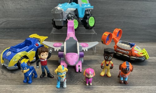 Six small vehicle paw patrol - six,