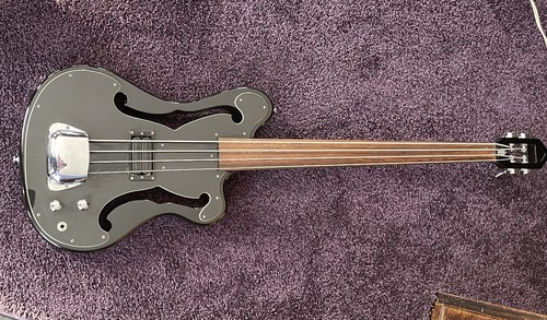 Eastwood guitars eub - eastwood, black