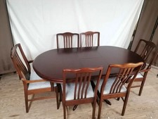 Stag extendable dining table