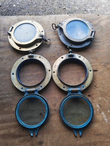 Vintage brass opening - brass,