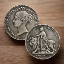 1839 QUEEN VICTORIA UNA AND THE LION COIN. BEAUTIFUL ANTIQUE SILVER-FINISH CROWN