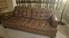 DFS Leather Suite