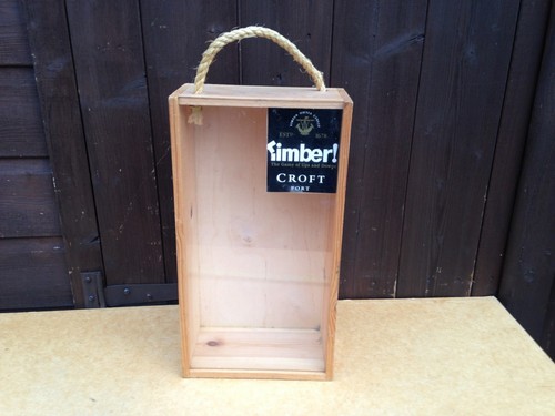 Vintage wooden croft - croft, wine
