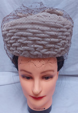 Vintage 60's Ladies Pillbox