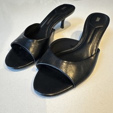 Zara Women’s Kitten Heel