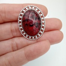 Brooch Burgundy Sparkle With