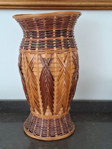 Medium braided bamboo wicker - braided,