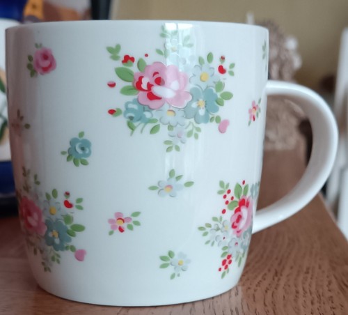Cath kidston mug queens ditsy - cath,