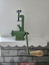 Meat Mincer Grinder Spong