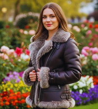 Women’s Fur Collar Sheepskin