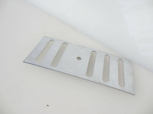 Small chrome air brick vent - small,