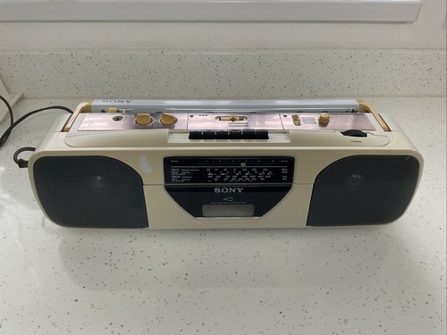 1980 vintage retro sony - retro,