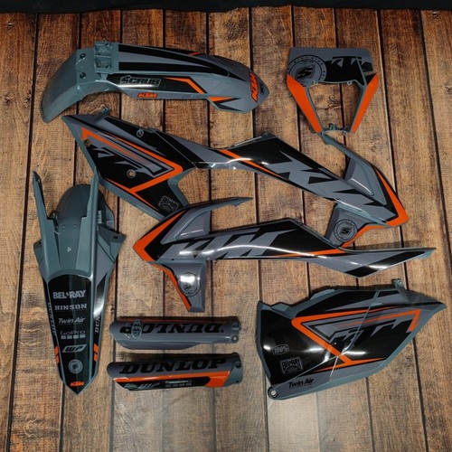 Plastics graphics ktm 2017 - plastics,