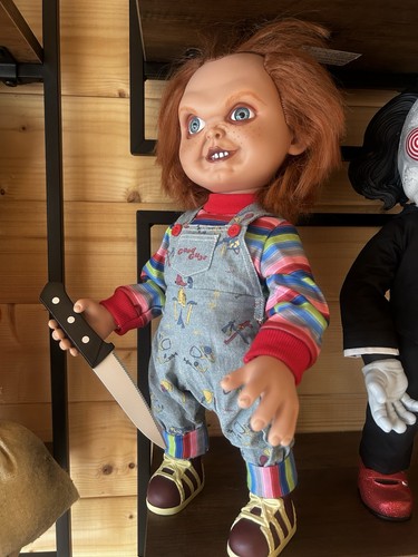 Mezco child play - mezco,