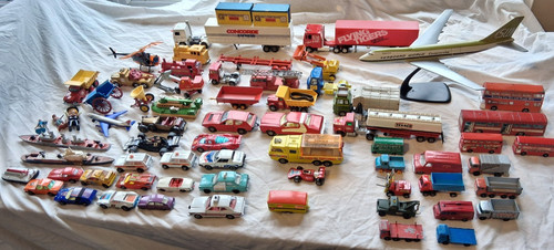 Large job lot vintage - a,