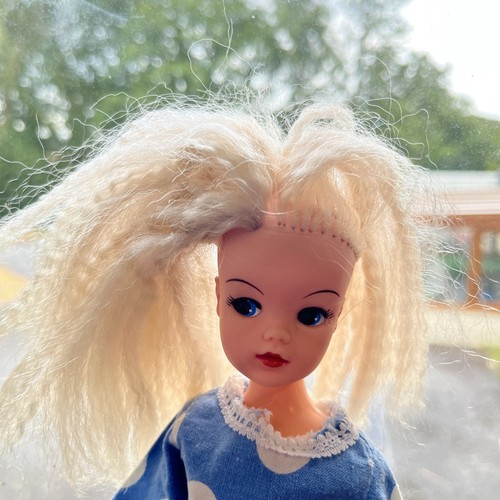 Sindy doll vintage pedigree - sindy,
