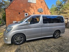Nissan Elgrand E51 Rider