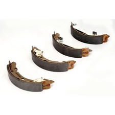NEW BRAKE SHOE SET FOR AUDI