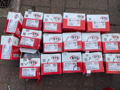 Job lot assorted toyota - 16,