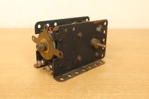 Meccano e15r side plate motor - side,