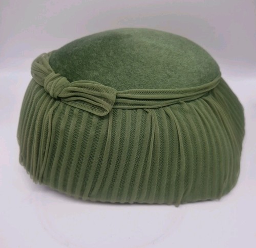 Vintage green hat michaels - green,