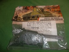 AIRFIX   1/72 SCALE SHERMAN TANK  BAGGED