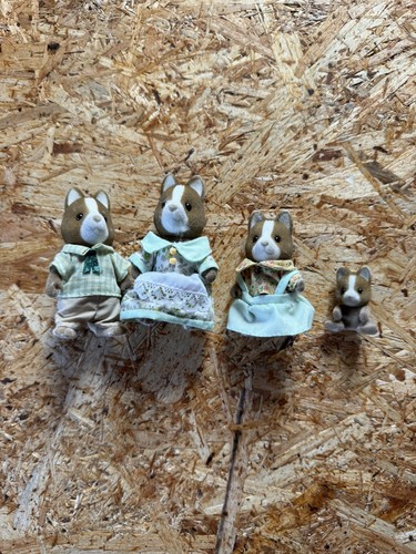 Sylvanian families - sylvanian,