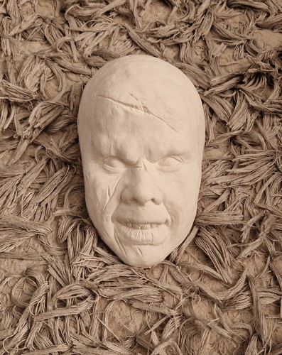 Life size regan face cast - size,