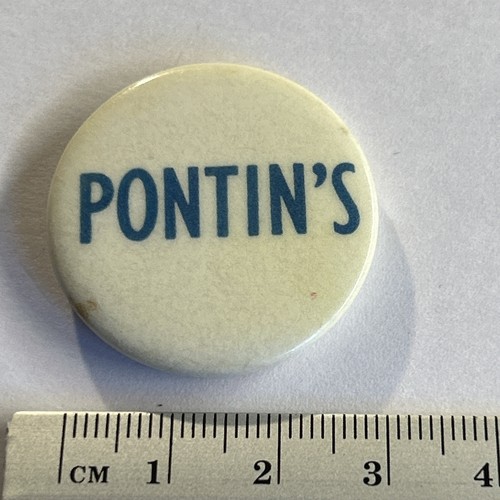 Vintage collectible pin badge - collectible,