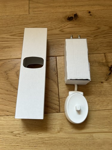 Genuine new boxed oral braun - genuine,
