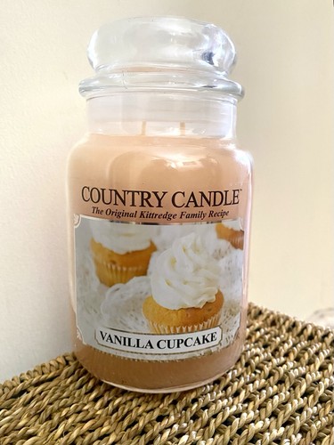 Village candle vanilla cupcake - candle,