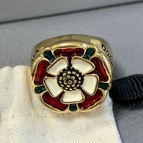 Vivienne westwood ring - vivienne,