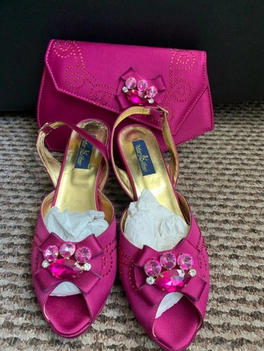 Magenta wedding shoes and bag