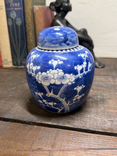 Antique chinese blue white - chinese,