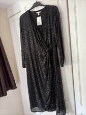 BNWT Black Full Sequin Wrap