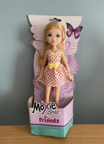 Nwt moxie girlz friends doll - moxie,