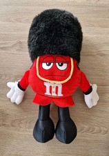 World beefeater plush toy - m&m,