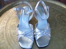 Silver Party Low Unusual Wedge heel Sandals size 39/6 by Elisa Strappy Summer
