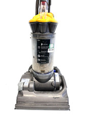 DC33 Multi Floor Dyson Upright