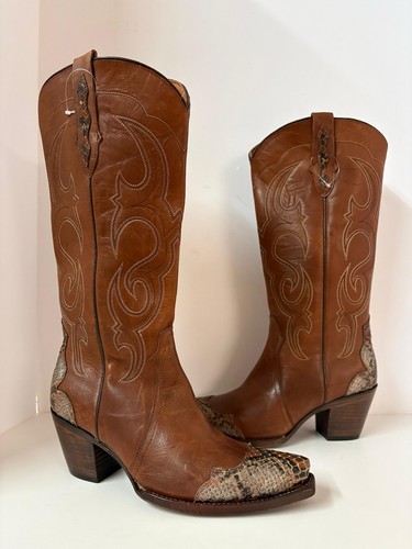 Idyllwind women scaled - idyllwind, scaled-up