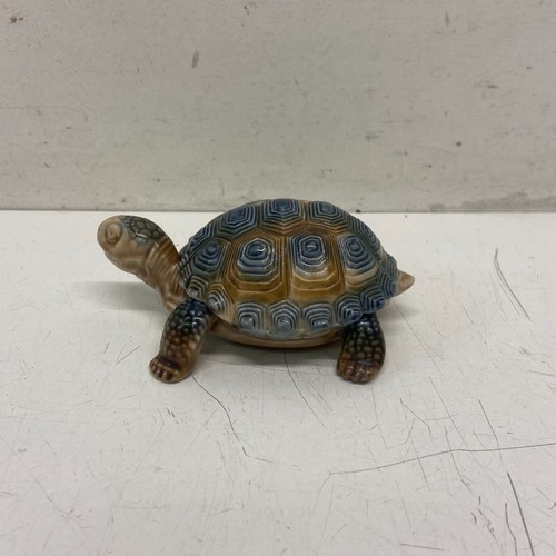 Wade piece porcelain - wade,