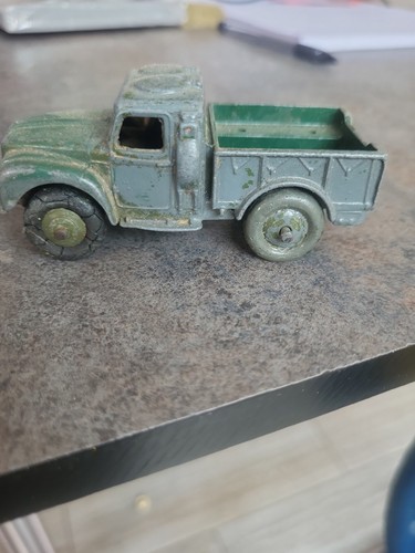 Dinky ton cargo truck - 1,
