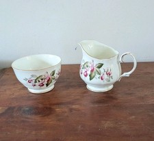 Duchess Bone China Fuchsia