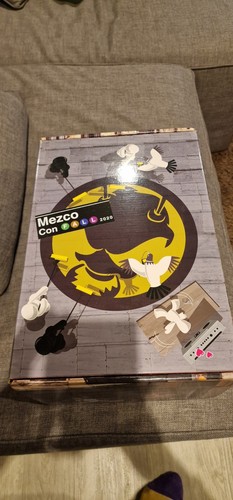 Mezco one gomez - mezco,