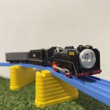 Plarail TOMY Trackmaster  -