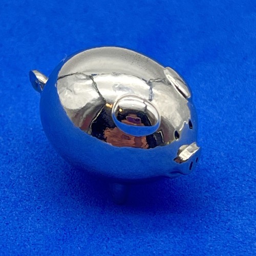 Puffy pig charm pendant - pig,