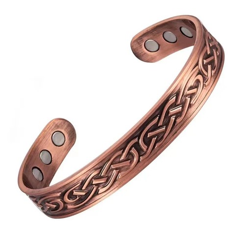 Magnetic solid pure copper - pure,